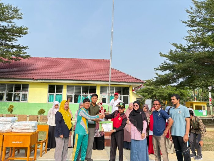 Kembali Berprestasi, MAN 5 BATANG HARI Raih Juara 1 Lomba Gerak Jalan Tingkat SMA Kecamatan Pemayung Kembali Berprestasi, MAN 5 BATANG HARI Raih Juara 1 Lomba Gerak Jalan Tingkat SMA Kecamatan Pemayung