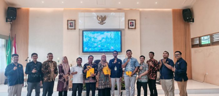 Bendahara dan Operator MAN 5 Batang Hari Ikuti Bimtek Pelaporan Pajak di Kantor Kemenag Batang Hari Bendahara dan Operator MAN 5 Batang Hari Ikuti Bimtek Pelaporan Pajak di Kantor Kemenag Batang Hari