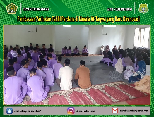 Khidmat! Pembacaan Yasin dan Tahlil Perdana di Musala At-Taqwa yang Baru Direnovasi