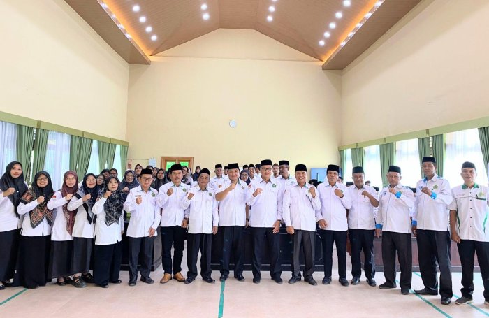 Kepala MAN 5 BATANG Hari Ikuti Rakor Bersama Kakankemenag Batang Hari