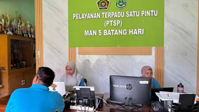MAN 5 Batang Hari Terima Aduan dan Layani Konsultasi Masyarakat Terkait Pendaftaran Siswa Baru