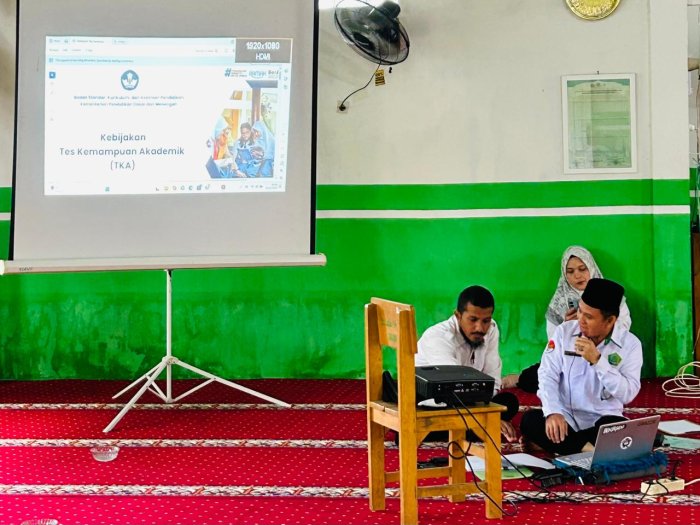 MAN 5 Batang Hari Gelar Sosialisasi TKA SNPMB 2026 dan Rapat Rencana Perpisahan Siswa Kelas XII Bersama Wali Murid