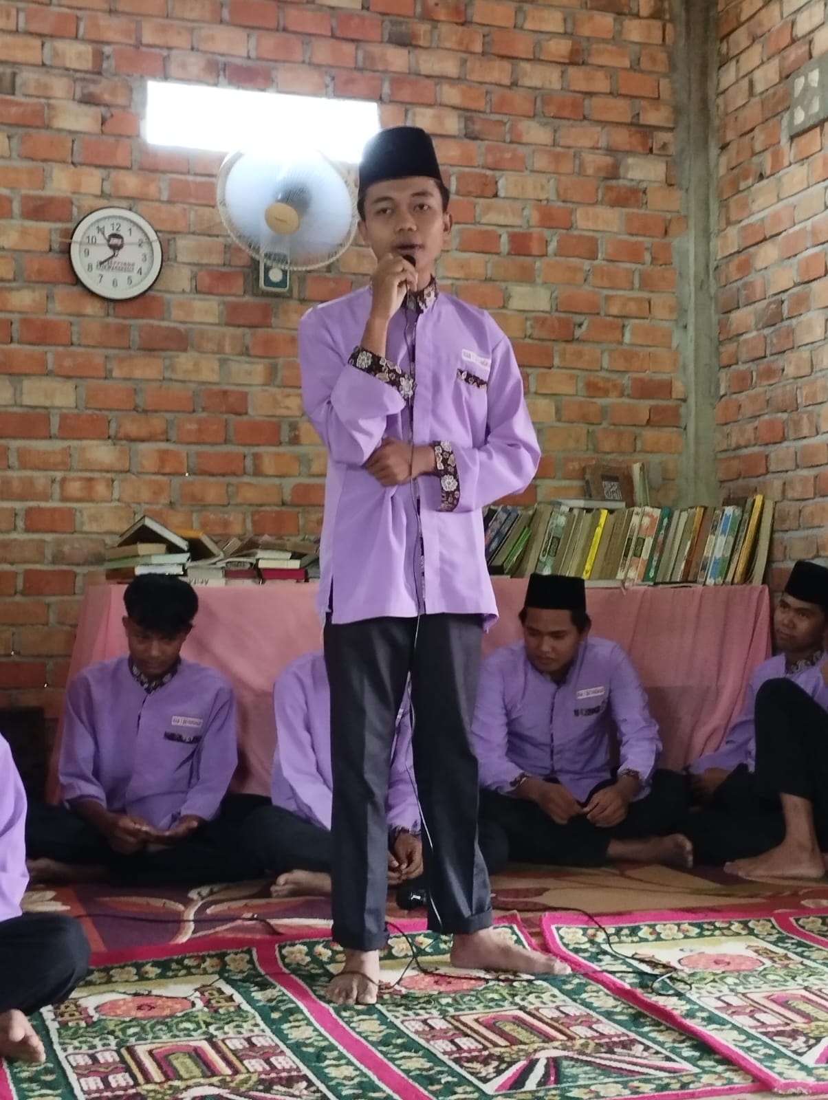 MAN 5 Batanghari Galakkan Kegiatan Yasinan Rutin dan Kultum Siswa